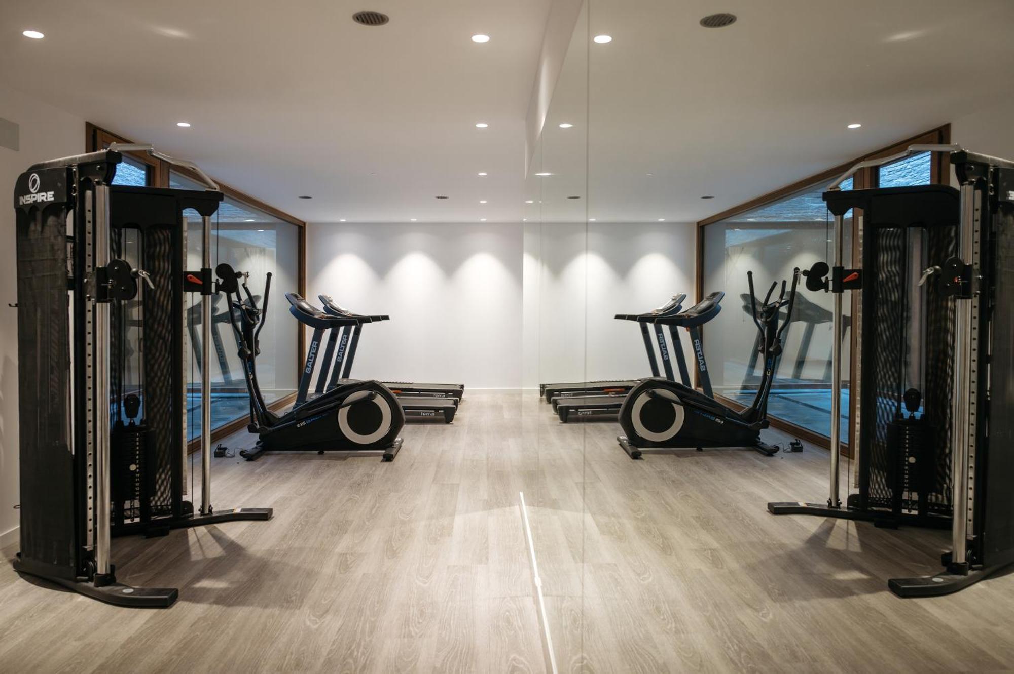 אל טארטר Isard Residences & Spa By Vip Residences מראה חיצוני תמונה